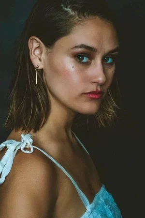 Caity Brewer photo
