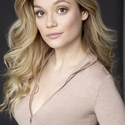  Amalia Williamson