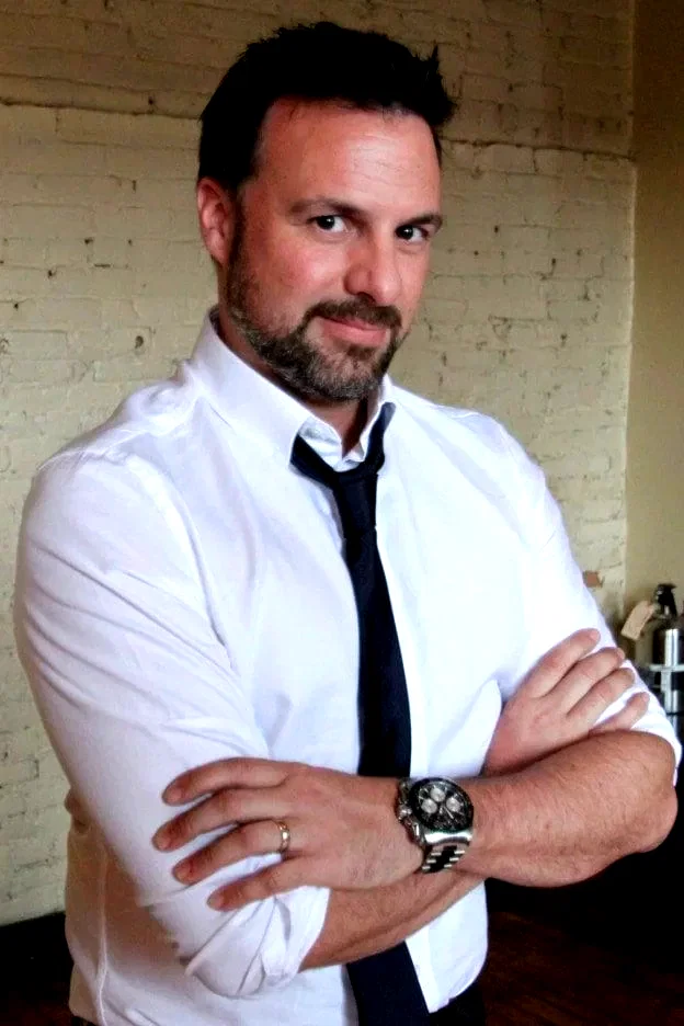  Daniel Roby