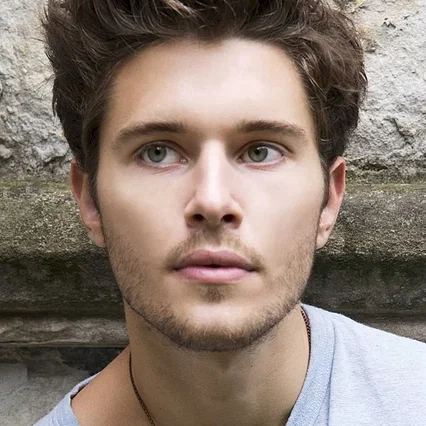  Ronen Rubinstein
