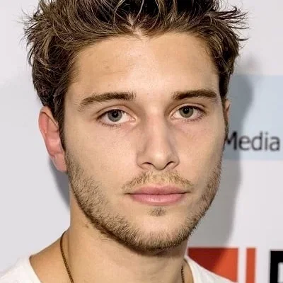  Ronen Rubinstein