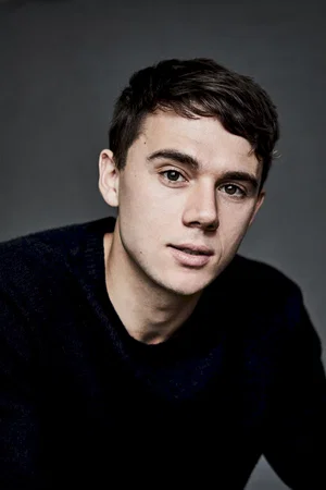  Calam Lynch photo