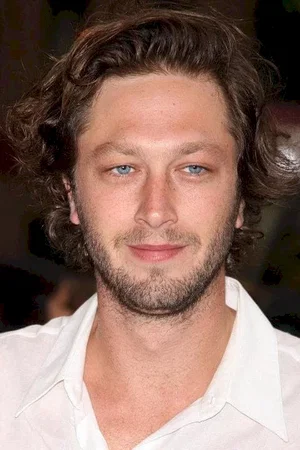 Ebon Moss-Bachrach photo