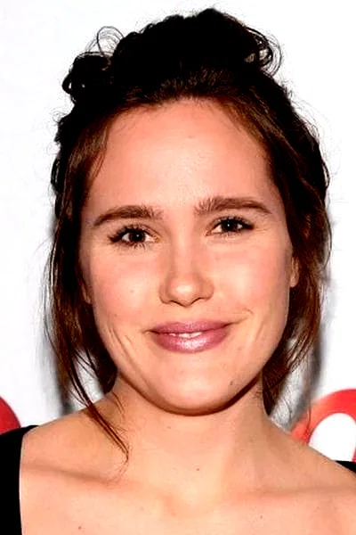  Eden Brolin