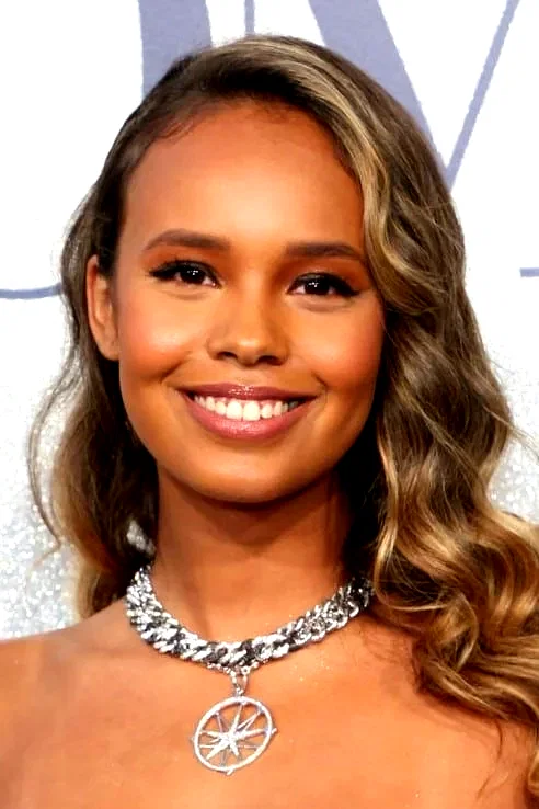  Alisha Boe