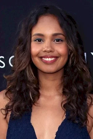  Alisha Boe photo