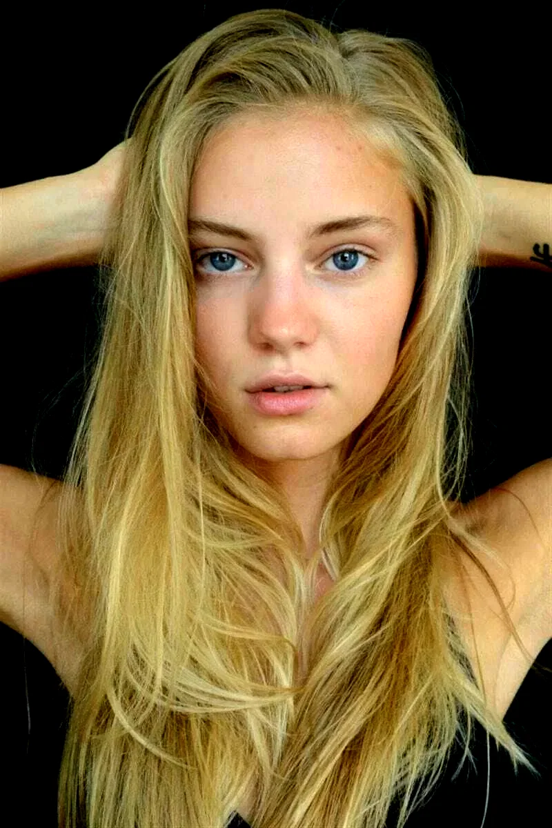  Yuliia Sobol