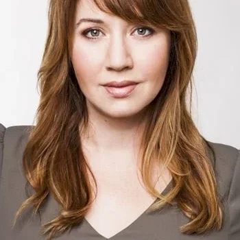  Caitlin Howden