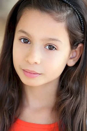  Izabella Alvarez