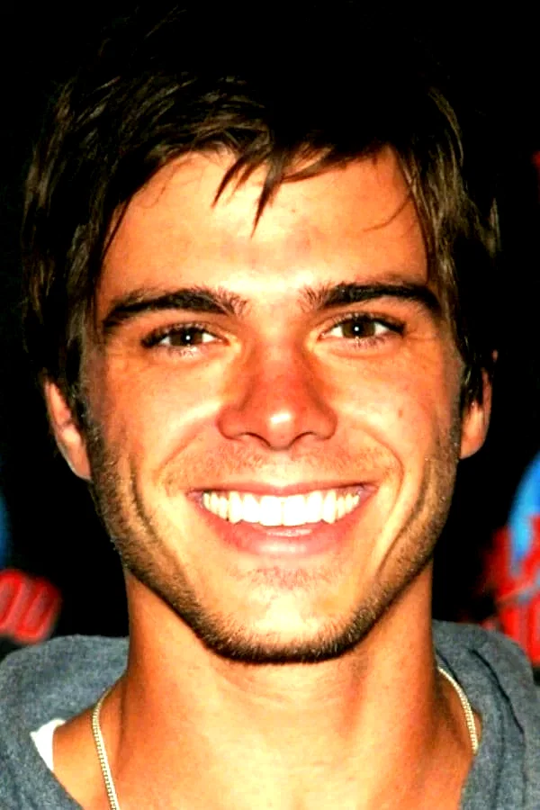 Matthew  Lawrence