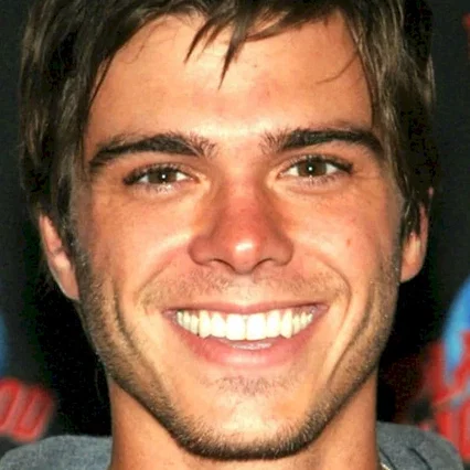 Matthew  Lawrence