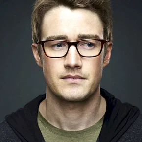 Photo star : Robert Buckley