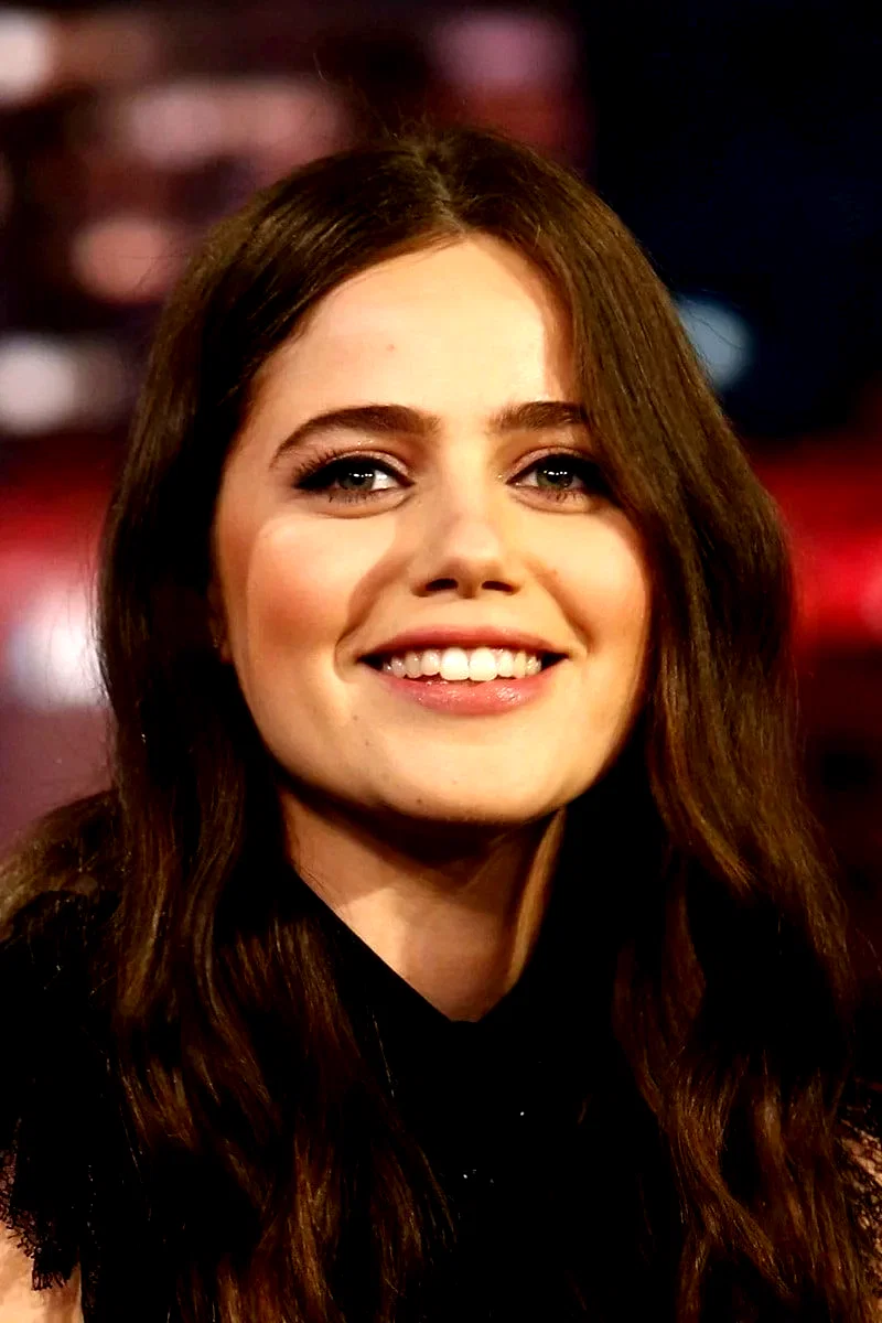  Molly Gordon