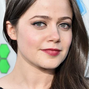 Photo star :  Molly Gordon