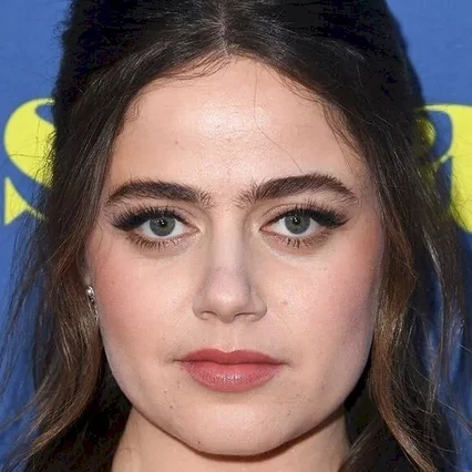 Molly Gordon