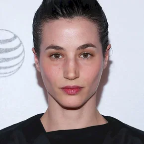 Photo star : Elisa Lasowski
