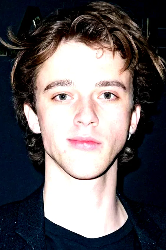  Benjamin Voisin