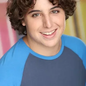Photo star :  Noah Kaye Bentley