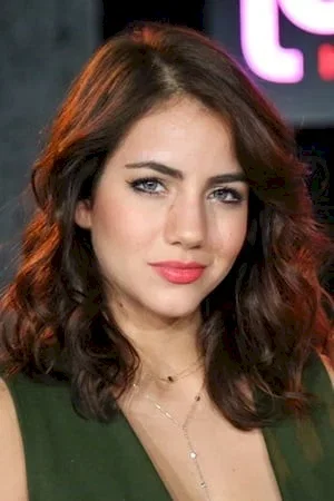  Ela Velden photo