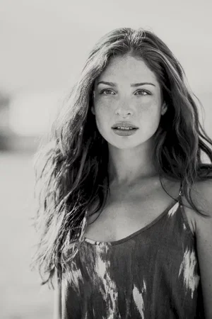 Anna Hopkins photo