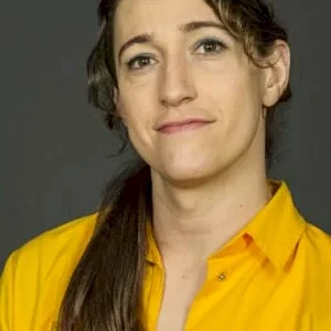  Abril Zamora