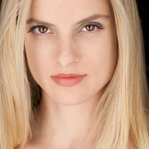 Photo star :  Cathryn Dylan