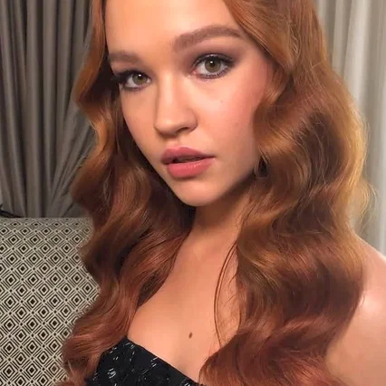  Sadie Stanley
