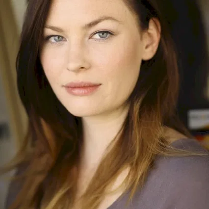  Megan Few