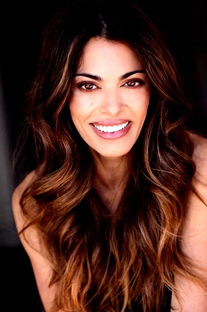 Lindsay Hartley
