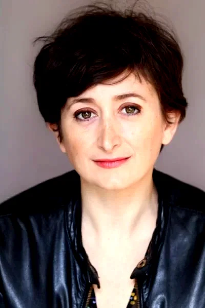  Jeanne Arènes