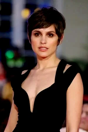 Verónica Echegui