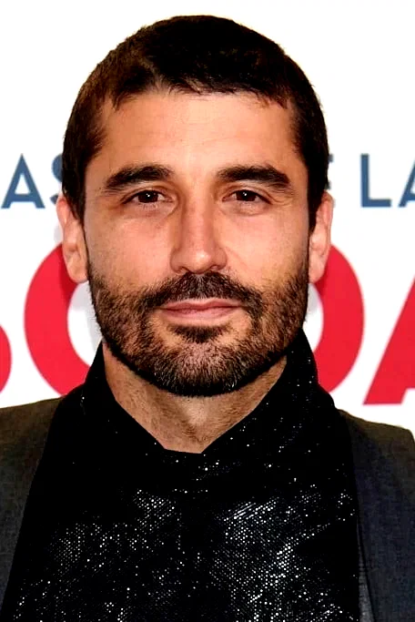 Álex García