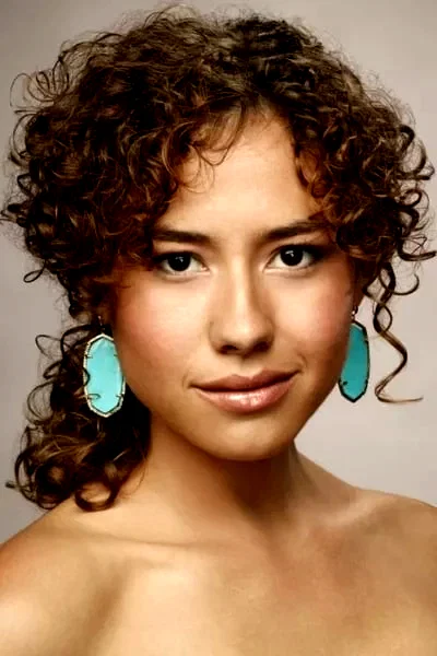  Dora Madison