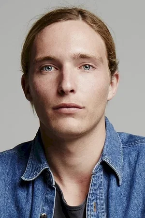 Sean Keenan photo