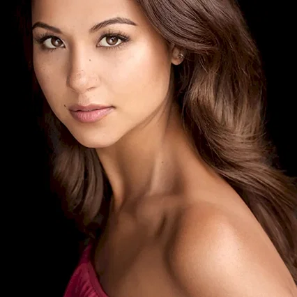  Nicole Major