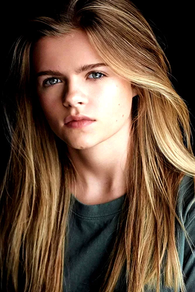  Lauren McNamara