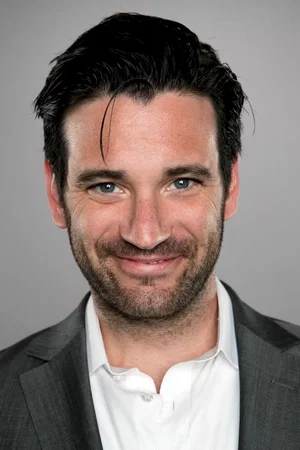 Colin Donnell photo