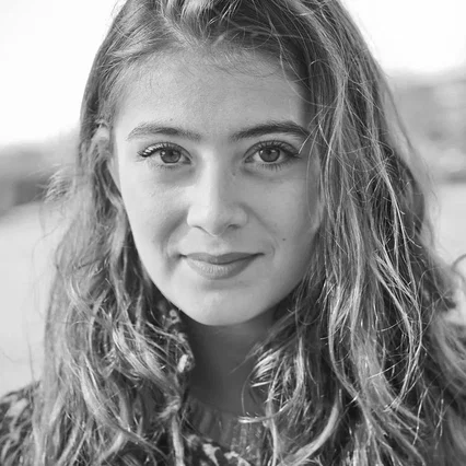  Camille Aguilar