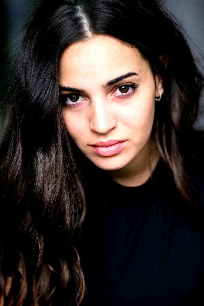  Souheila Yacoub