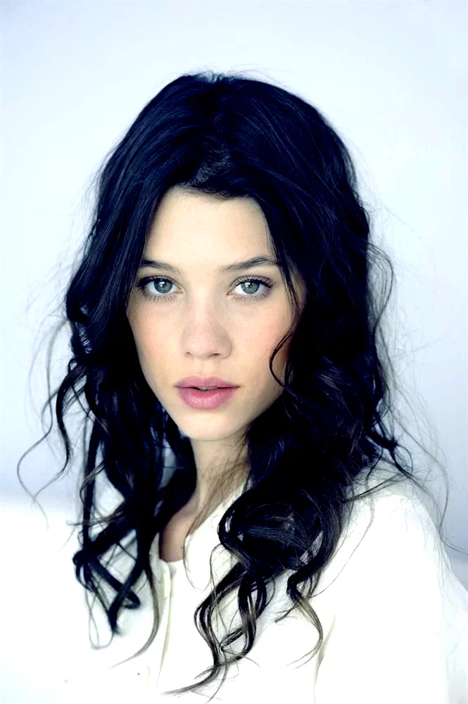 Astrid Bergès-Frisbey