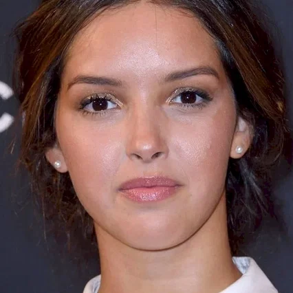 Lyna Khoudri
