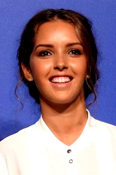 Lyna Khoudri