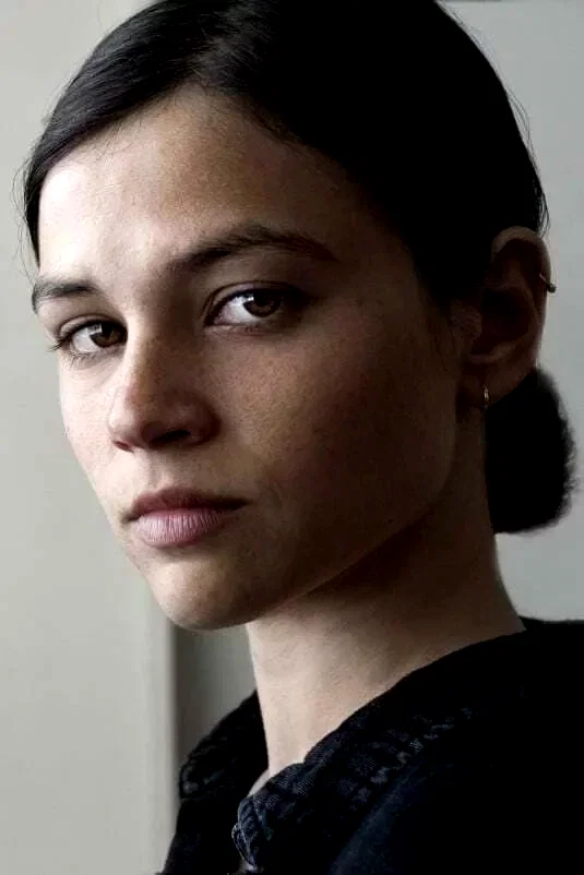  Joy Rieger