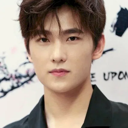 Yang  Yang