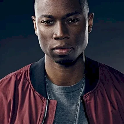 Robbie Jones