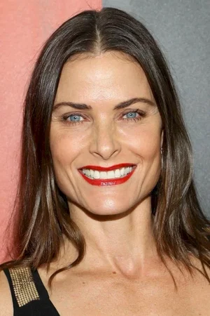  Tara Westwood