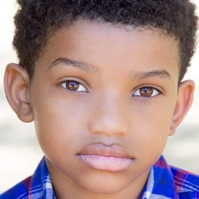 Photo star :  Lonnie Chavis