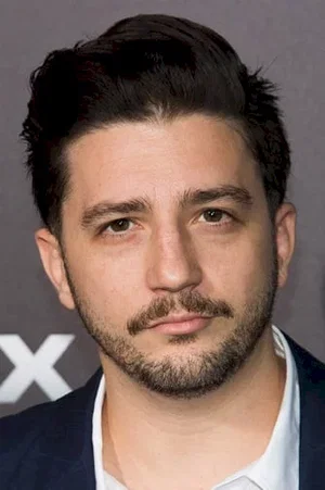 John Magaro photo
