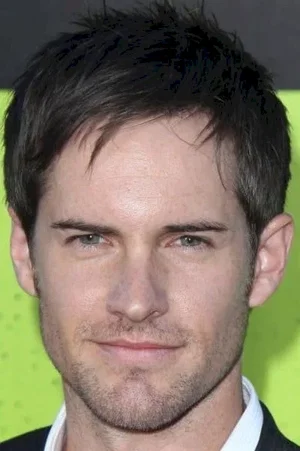 Jonathan Patrick Moore photo