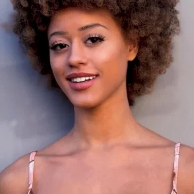  Stormi Maya
